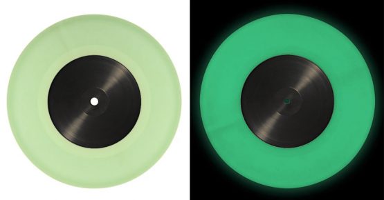 Glow-In-The-Dark-Vinyl-7'
